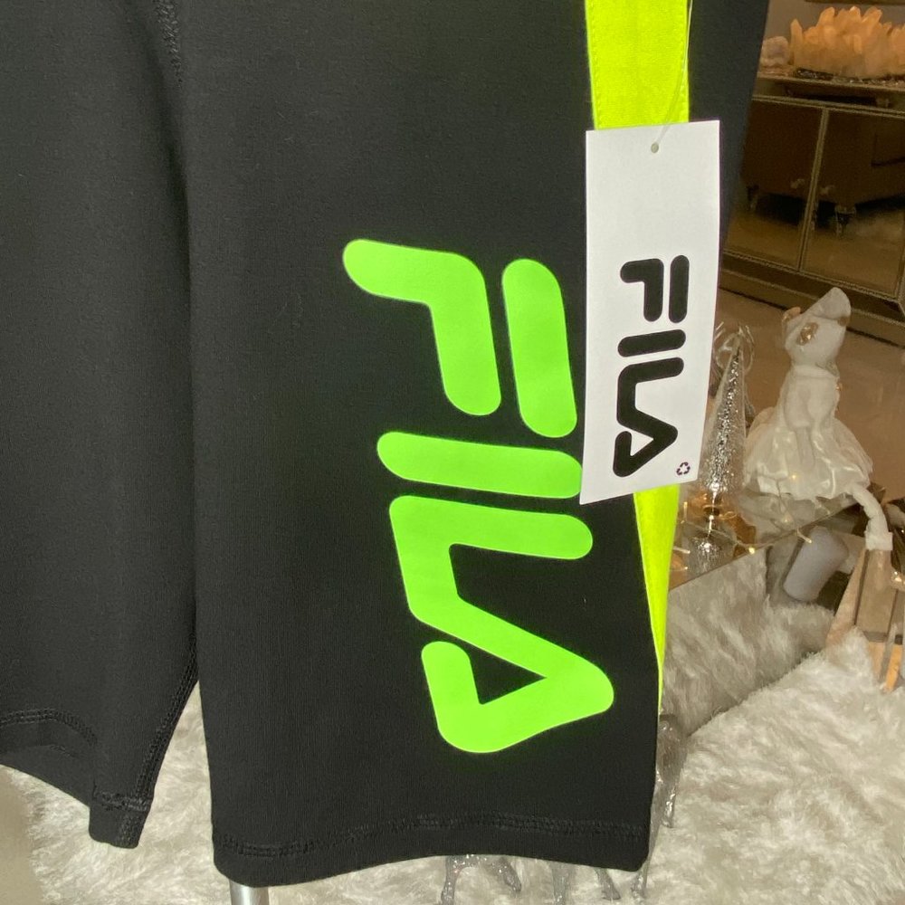 SOLD - Active Guru Shorts with Logo Medium - Picture 2 of 6